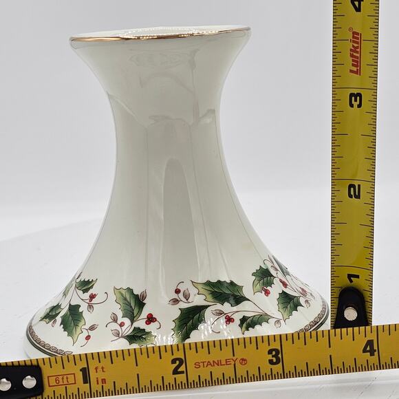 Vintage 1988 Royal Limited Holly Holiday Porcelain Candlestick Holders Set of 2 - Picture 5 of 5